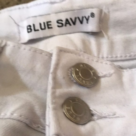 Jeans - Picture 3 of 3